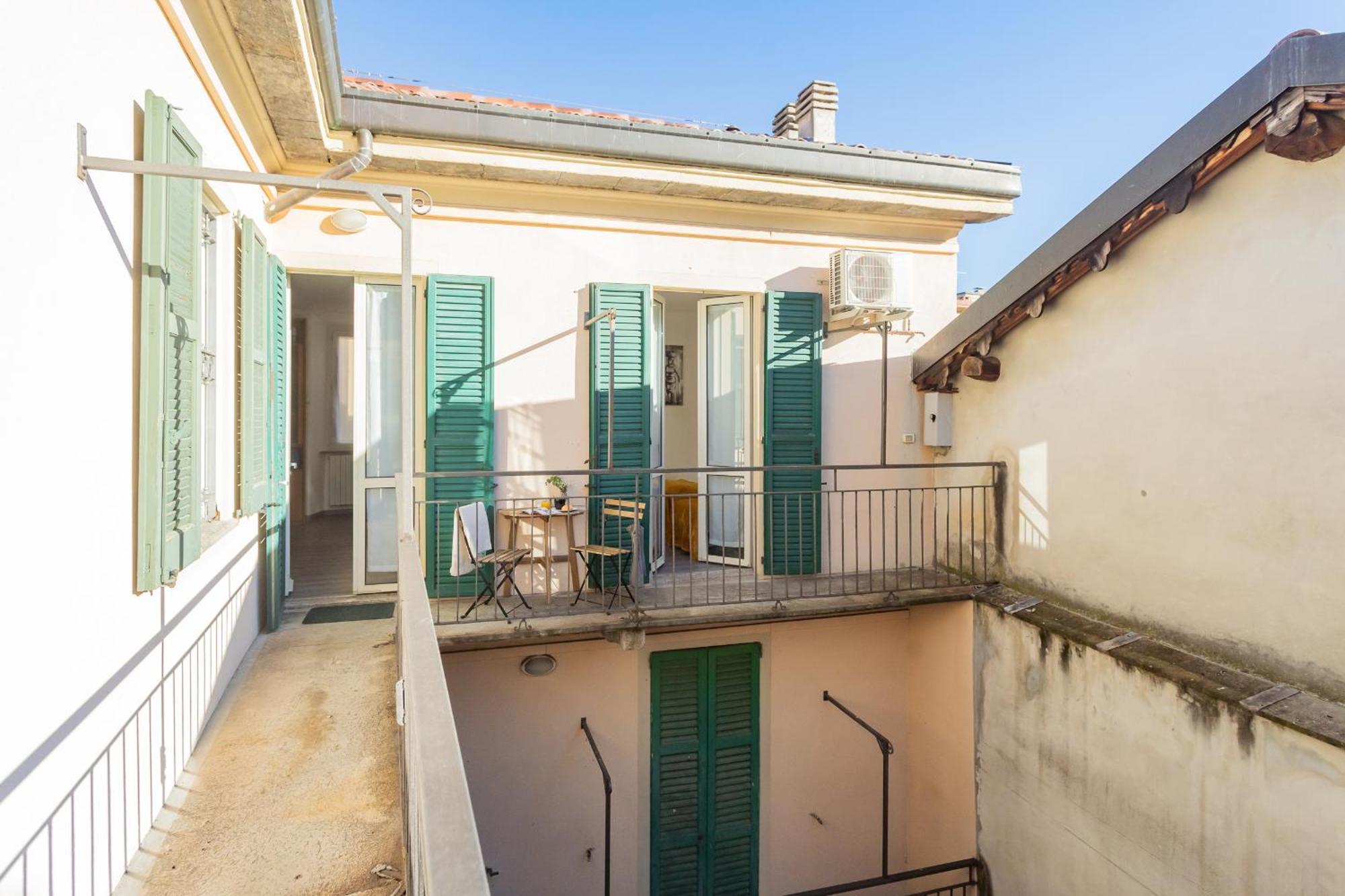 La Casa Di Nino By Rent All Como Exterior foto